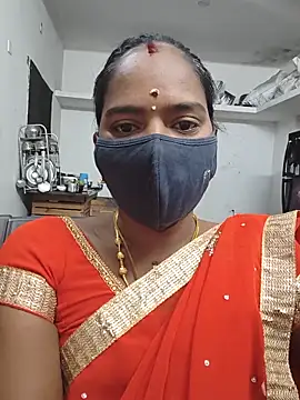 Snapshot of Tamil_Sangeetha chatting on May 8, 2026, 11:41 pm Tamil Sangeetha online show from May 8, 2026, 11:41 pm