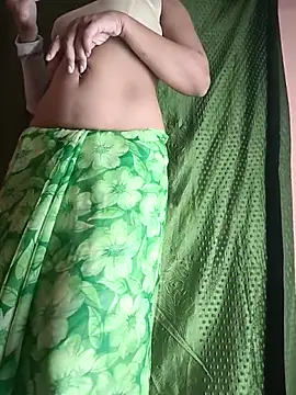 Curvy Sanaya online show from March 29, 2026, 6:42 pm