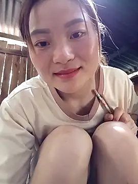 Snapshot of -Tipo- chatting on March 31, 2026, 4:03 am -Tipo- online show from March 31, 2026, 4:03 am