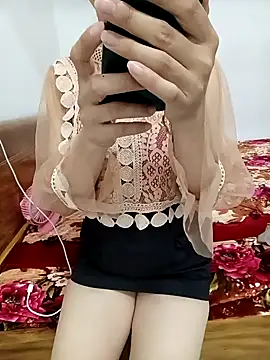Snapshot of Anna_Lovelly chatting on May 7, 2026, 7:12 am Anna Lovelly online show from May 7, 2026, 7:12 am