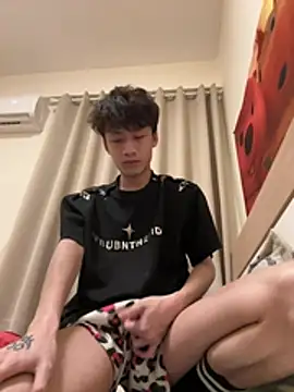 sexyboy-3525 online show from June 26, 2026, 3:51 pm