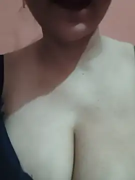 ZOYA KHAN-123 online show from July 11, 2026, 6:03 am
