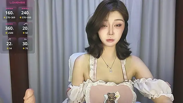 Snapshot of benben-0808 chatting on May 6, 2026, 6:45 pm benben-0808 online show from May 6, 2026, 6:45 pm