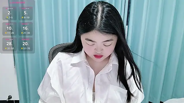 Snapshot of 77--bb chatting on June 1, 2026, 12:27 pm 77--bb online show from June 1, 2026, 12:27 pm