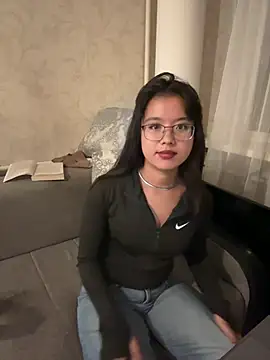 Z Milll online show from May 9, 2026, 3:59 pm
