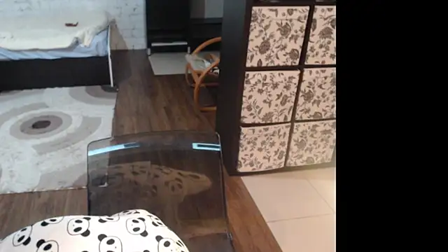 Snapshot of Sweet_hot_shrmp chatting on April 28, 2026, 1:15 am Sweet hot shrmp online show from April 28, 2026, 1:15 am
