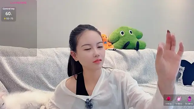Snapshot of huxierbaby chatting on May 9, 2026, 8:07 am huxierbaby online show from May 9, 2026, 8:07 am