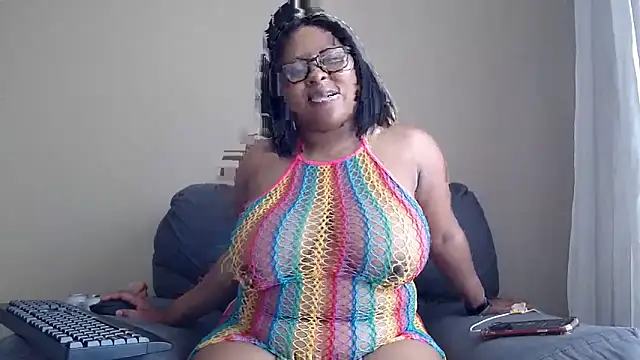 xxZoeyx online show from March 21, 2026, 9:47 am