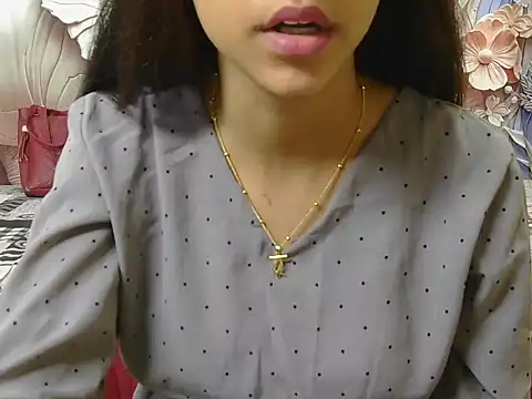 Snapshot of bold-manvi chatting on April 17, 2026, 5:32 am bold-manvi online show from April 17, 2026, 5:32 am