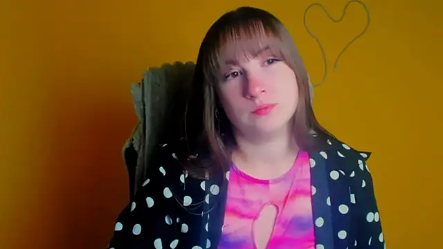 Snapshot of Tiffani_Angel chatting on May 14, 2026, 5:15 am Tiffani Angel online show from May 14, 2026, 5:15 am