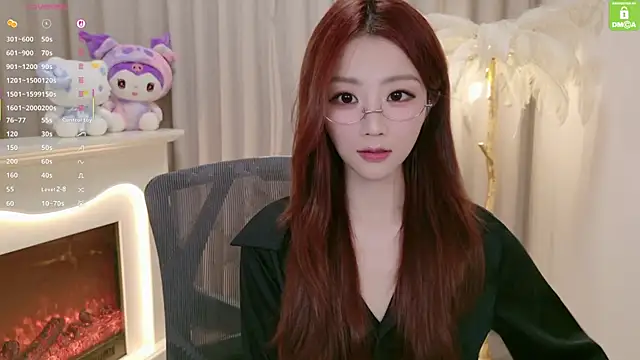 Snapshot of youmibaby11 chatting on August 8, 2026, 2:13 pm youmibaby11 online show from August 8, 2026, 2:13 pm