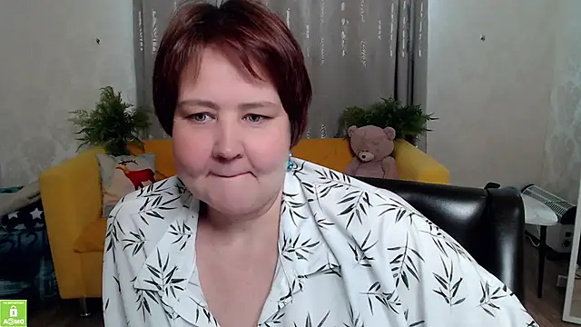 Snapshot of QUEEN02030 chatting on April 27, 2026, 9:51 am QUEEN02030 online show from April 27, 2026, 9:51 am
