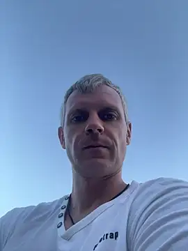 ChiefApron5 online show from June 28, 2026, 3:46 am
