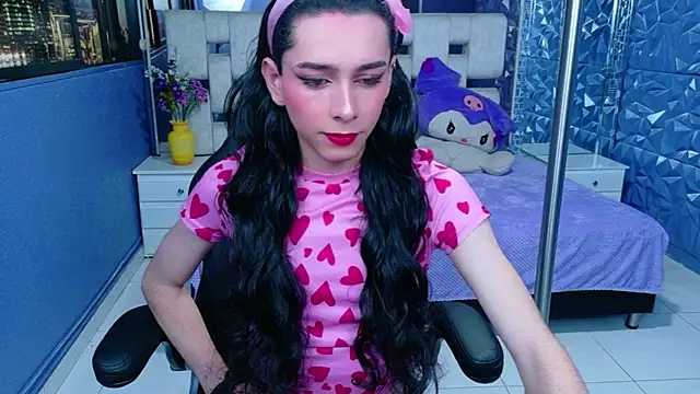Snapshot of Sharlon_ chatting on April 20, 2026, 1:13 pm Sharlon online show from April 20, 2026, 1:13 pm