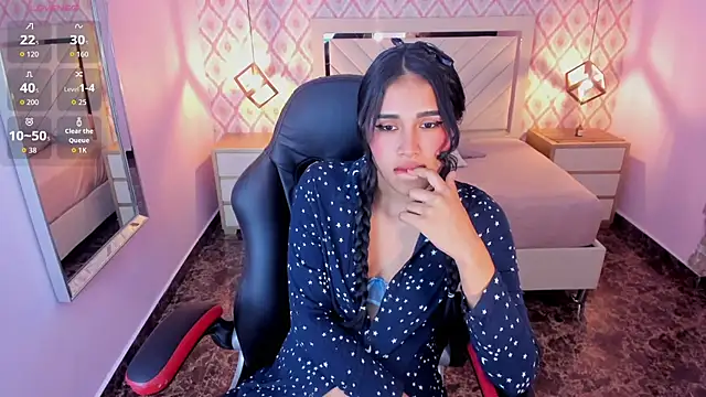 Snapshot of PALOMA_ALVES chatting on May 13, 2026, 10:39 pm PALOMA ALVES online show from May 13, 2026, 10:39 pm