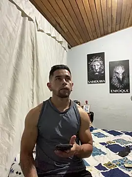 Snapshot of Sexmuscle17 chatting on June 1, 2026, 2:01 am Sexmuscle17 online show from June 1, 2026, 2:01 am