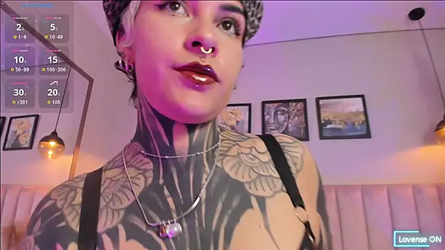 Luana fiore online show from May 5, 2026, 12:19 pm
