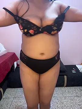 Snapshot of Sorayaseex chatting on May 6, 2026, 1:26 pm Sorayaseex online show from May 6, 2026, 1:26 pm