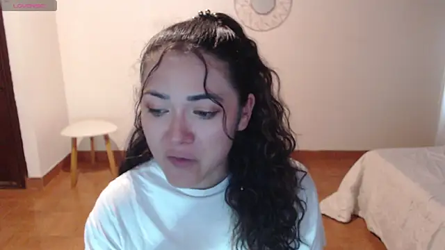Snapshot of FreyaRouge chatting on May 11, 2026, 6:49 pm FreyaRouge online show from May 11, 2026, 6:49 pm