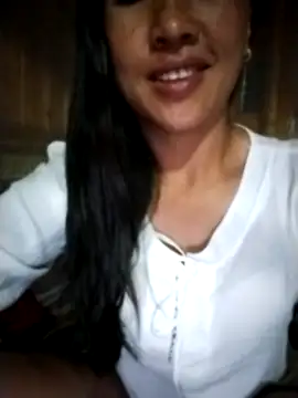 Lisa-aa online show from April 29, 2026, 10:49 pm