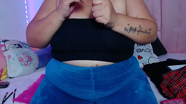 vibeSex1 online show from May 12, 2026, 6:36 pm