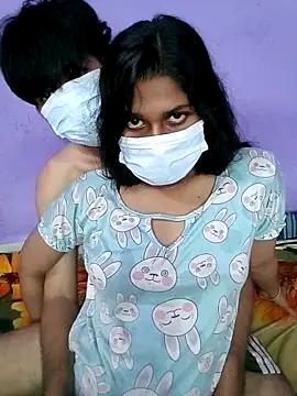 Snapshot of Jerin_Couple61 chatting on April 22, 2026, 8:32 am Jerin Couple61 online show from April 22, 2026, 8:32 am