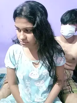Snapshot of Jerin_Couple61 chatting on May 15, 2026, 6:50 pm Jerin Couple61 online show from May 15, 2026, 6:50 pm
