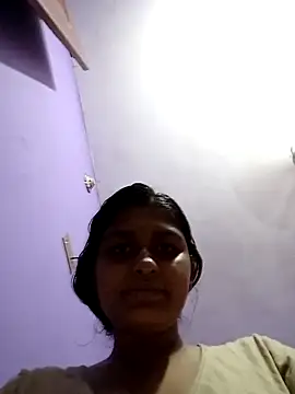 Snapshot of Jerin_Couple61 chatting on May 8, 2026, 6:23 pm Jerin Couple61 online show from May 8, 2026, 6:23 pm