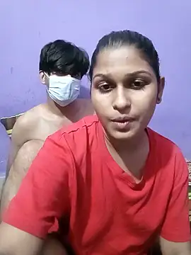 Snapshot of Jerin_Couple61 chatting on May 18, 2026, 4:12 pm Jerin Couple61 online show from May 18, 2026, 4:12 pm