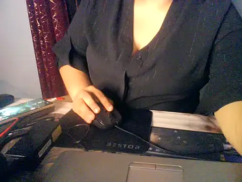 Snapshot of First_sexywoman chatting on April 23, 2026, 3:46 pm First sexywoman online show from April 23, 2026, 3:46 pm