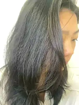 Snapshot of Shanshan_1267 chatting on April 9, 2026, 2:02 am Shanshan 1267 online show from April 9, 2026, 2:02 am