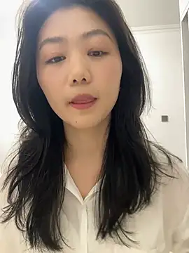 Snapshot of Shanshan_1267 chatting on April 16, 2026, 4:24 am Shanshan 1267 online show from April 16, 2026, 4:24 am
