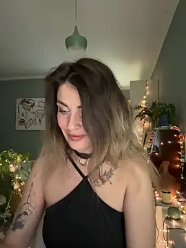 Snapshot of Rita_Tease chatting on April 24, 2026, 6:21 pm Rita Tease online show from April 24, 2026, 6:21 pm