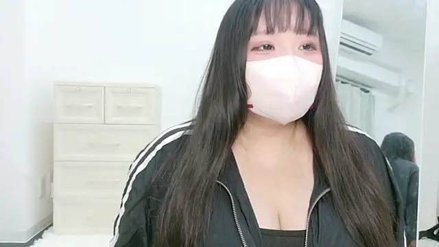 yukichan v online show from March 31, 2026, 1:35 pm