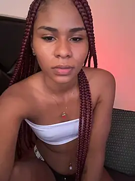 Snapshot of Sunny_Page chatting on May 6, 2026, 6:23 pm Sunny Page online show from May 6, 2026, 6:23 pm