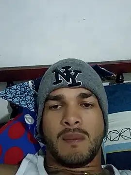 Nicolas Moncadas online show from April 26, 2026, 6:16 pm