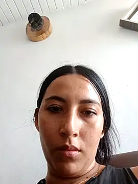 Ann Houston online show from May 5, 2026, 5:27 pm