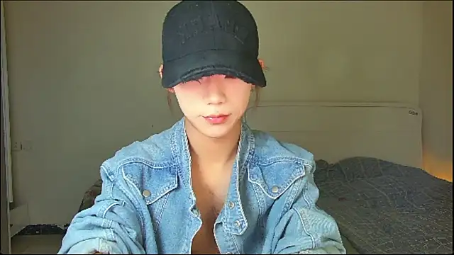 wumei-001 online show from April 27, 2026, 5:05 am