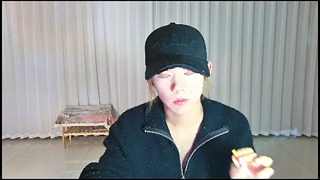 wumei-001 online show from April 20, 2026, 11:17 pm