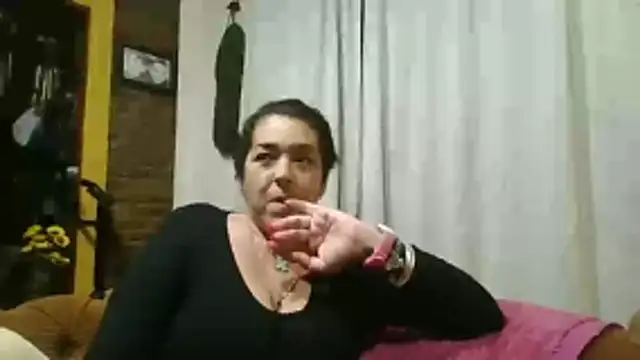 Snapshot of relaxnamaste chatting on May 10, 2026, 3:54 am relaxnamaste online show from May 10, 2026, 3:54 am