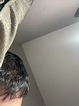 Snapshot of youmeloveyou chatting on April 3, 2026, 7:09 pm youmeloveyou online show from April 3, 2026, 7:09 pm