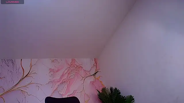 cherry latiinn19 online show from May 1, 2026, 11:37 am
