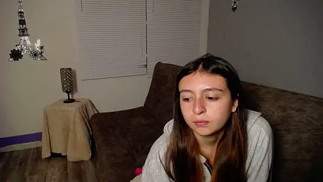 Snapshot of Lala_fluffy chatting on May 19, 2026, 7:54 pm Lala fluffy online show from May 19, 2026, 7:54 pm