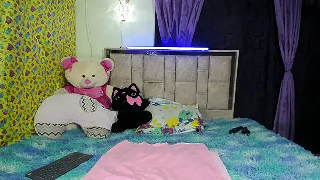 moniquehisk online show from May 12, 2026, 6:03 pm