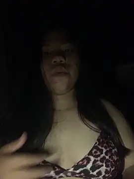 Snapshot of XNewHere2026x chatting on April 1, 2026, 2:58 pm XNewHere2026x online show from April 1, 2026, 2:58 pm