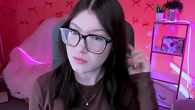 Snapshot of JennyGibson chatting on May 11, 2026, 5:09 am JennyGibson online show from May 11, 2026, 5:09 am