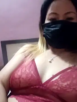 Snapshot of Bristy_BigBoobs chatting on April 29, 2026, 2:49 am Bristy BigBoobs online show from April 29, 2026, 2:49 am