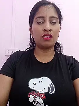 Snapshot of SofiaMendez1_ chatting on May 2, 2026, 6:13 pm SofiaMendez1 online show from May 2, 2026, 6:13 pm