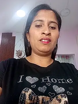 Snapshot of SofiaMendez1_ chatting on May 19, 2026, 4:03 pm SofiaMendez1 online show from May 19, 2026, 4:03 pm