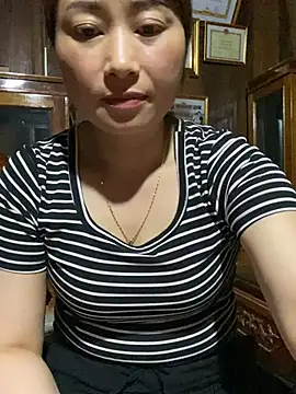 Snapshot of Ava_xxx chatting on May 17, 2026, 3:23 pm Ava xxx online show from May 17, 2026, 3:23 pm